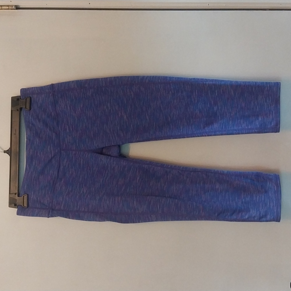 Athleta Crop Leggings Space Dye  lie Size M